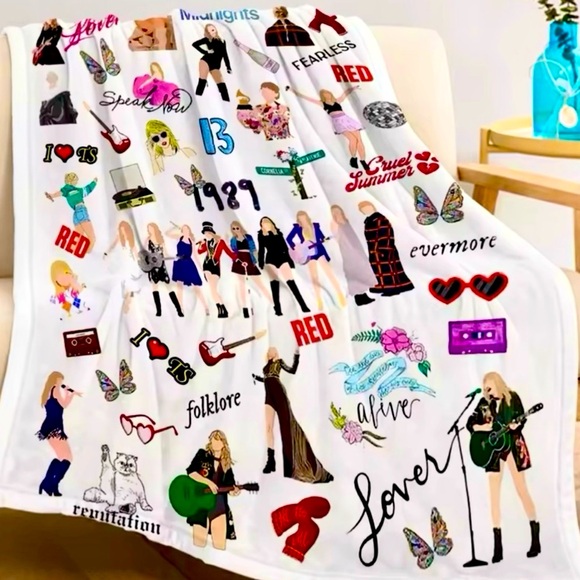 🎶✨ Ultimate Taylor Swift Tour Throw Blanket! ✨🎶 plush, and butter soft - Picture 1 of 4